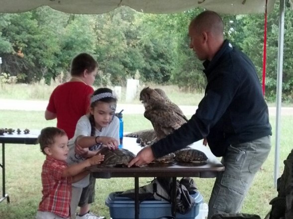 Learning about Missouri wildlife 